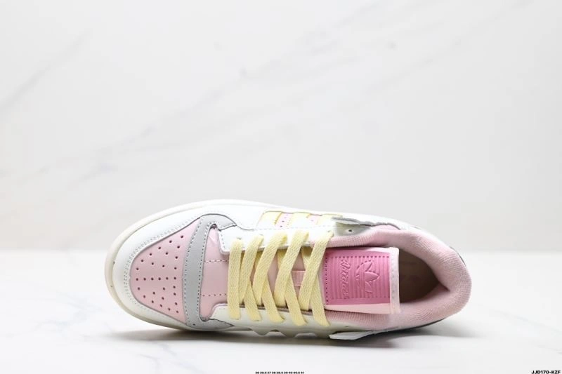 Adidas Forum Shoes FlexibleFit 682