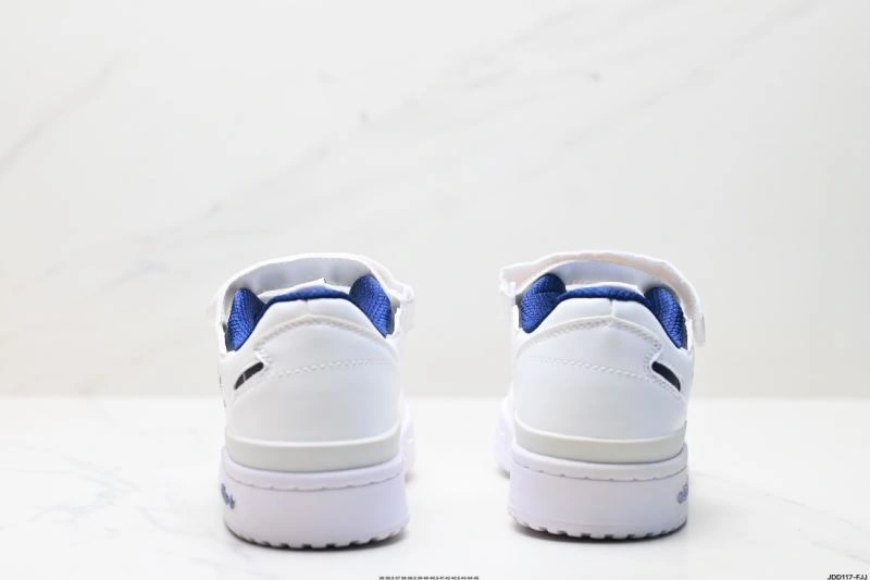 EyeCatching Adidas Forum Shoes 754