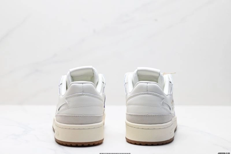 Flexible Adidas Forum Shoes 662