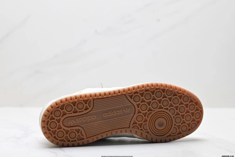 Flexible Adidas Forum Shoes 662