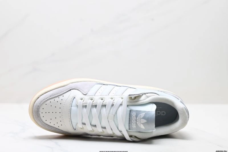 Chic Adidas Forum Shoes 653