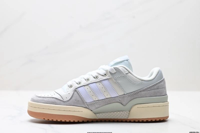 Chic Adidas Forum Shoes 653