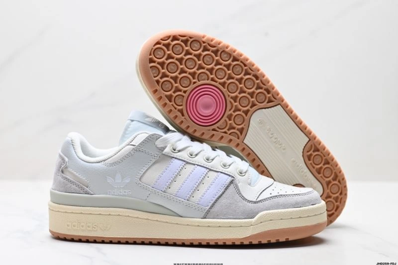 Chic Adidas Forum Shoes 653