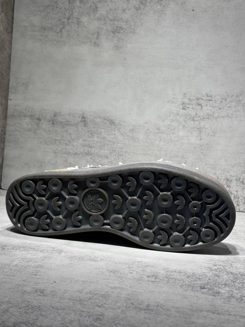 Fashionable Adidas Gazelle Shoes 16142