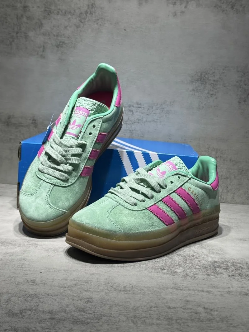 Sporty Adidas Gazelle Shoes 16139