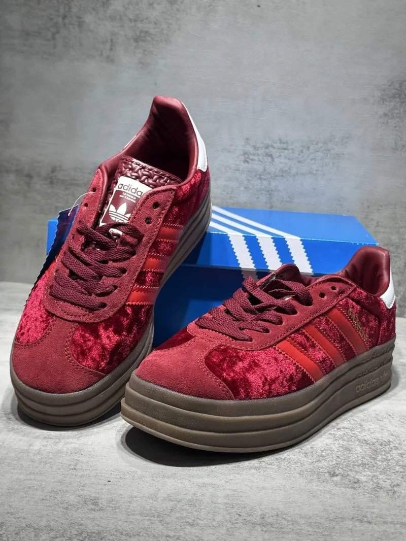 Soft Adidas Gazelle Shoes 16354