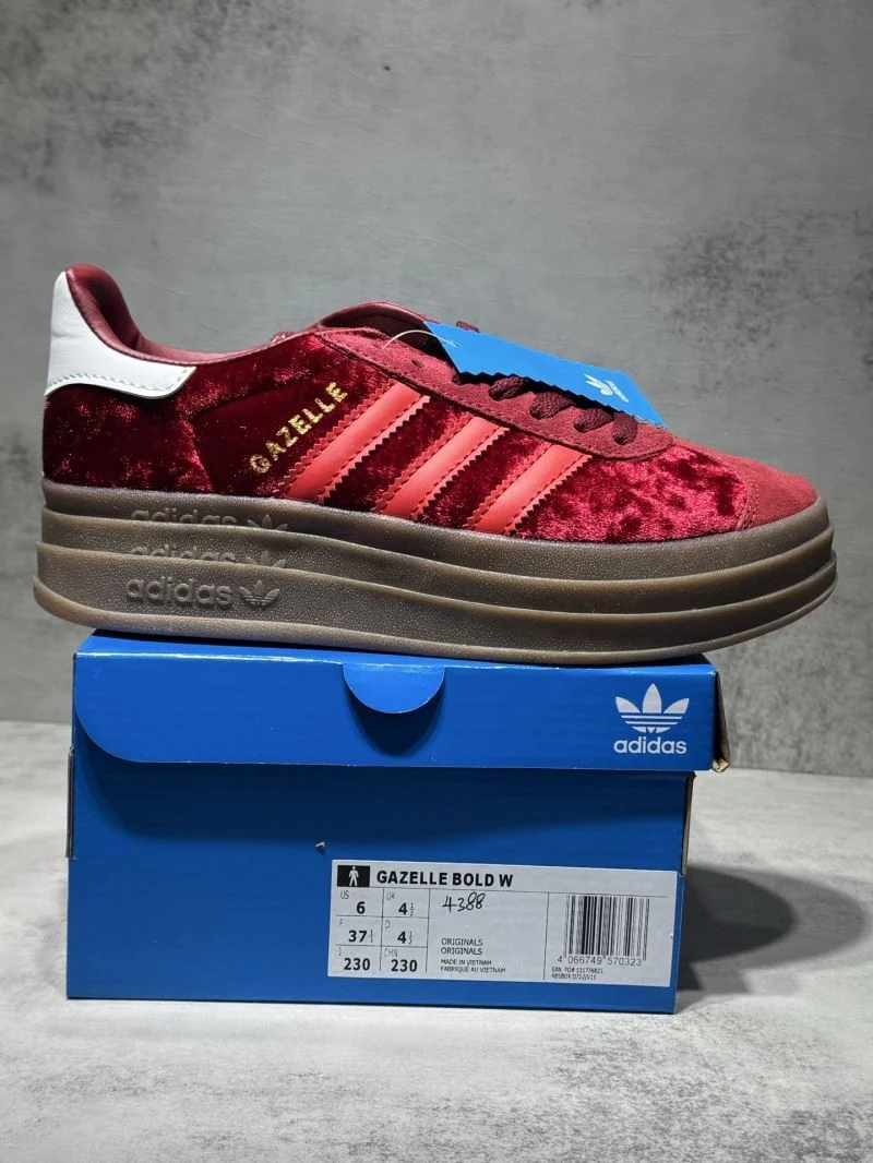 Soft Adidas Gazelle Shoes 16354
