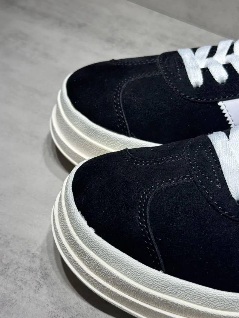 Lightweight Adidas Gazelle Shoes 16130