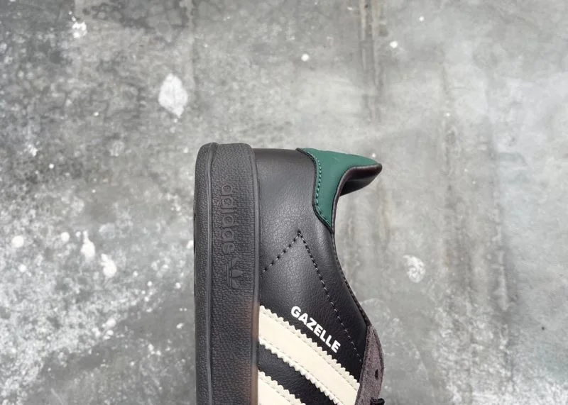 UrbanChic Adidas Gazelle Shoes 16122