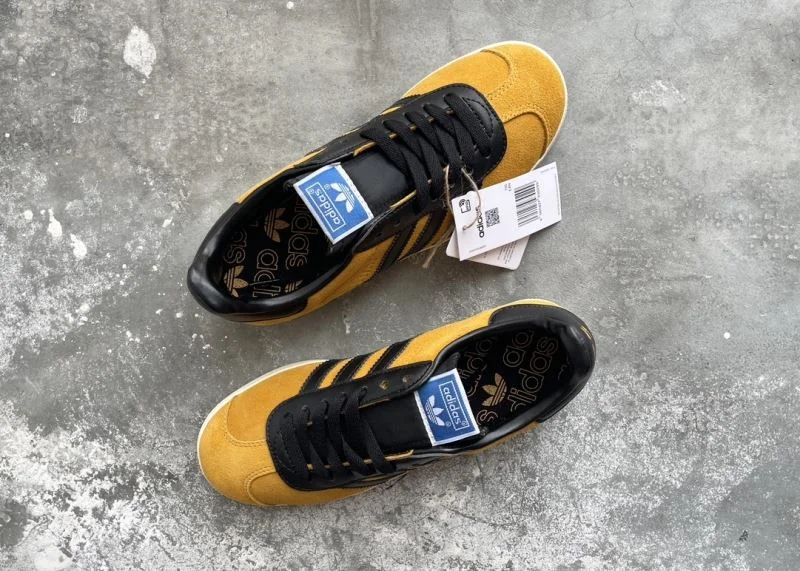 FlexibleFit Adidas Gazelle Shoes 16124