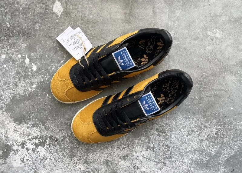 FlexibleFit Adidas Gazelle Shoes 16124