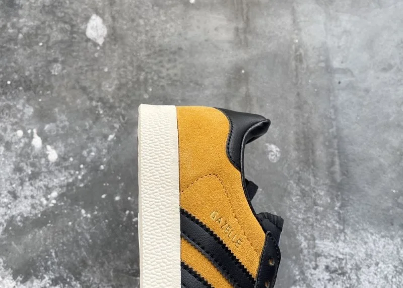 FlexibleFit Adidas Gazelle Shoes 16124