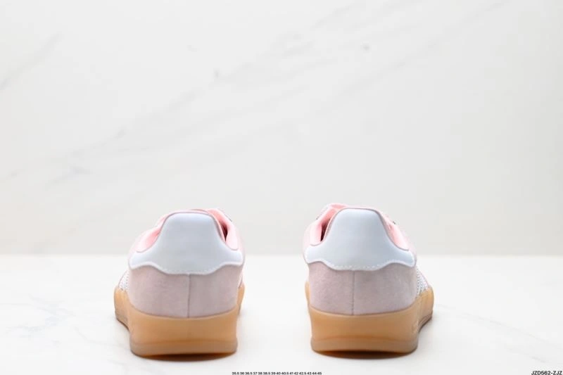 Adidas Gazelle Shoes Modern 1472