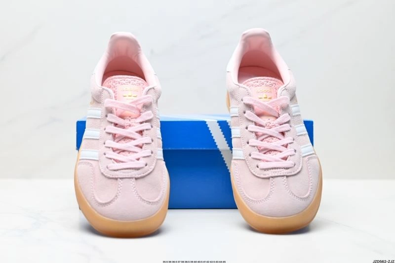 Adidas Gazelle Shoes Modern 1472