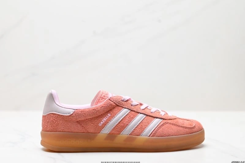 Tailored Adidas Gazelle Shoes 1471