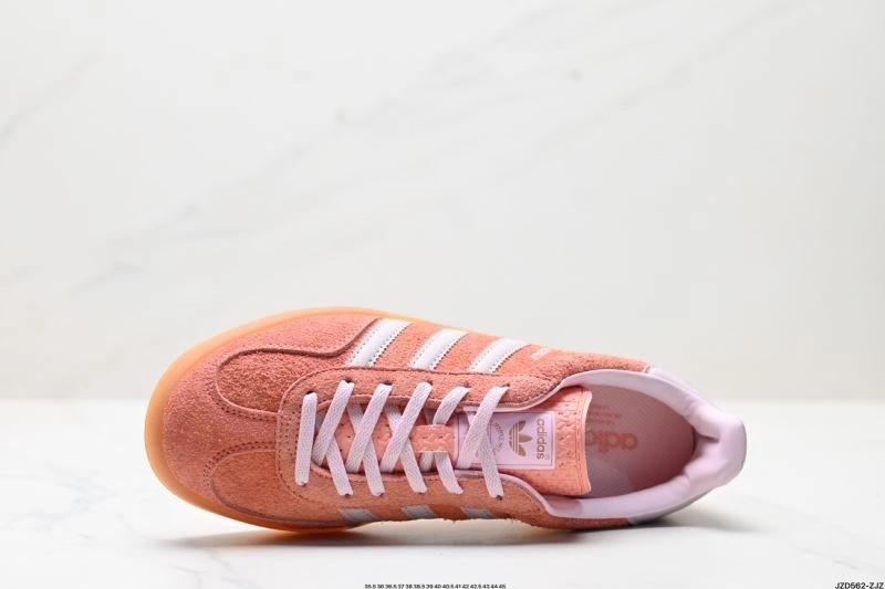 Tailored Adidas Gazelle Shoes 1471