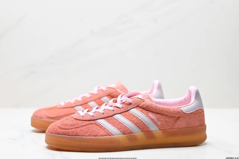 Tailored Adidas Gazelle Shoes 1471