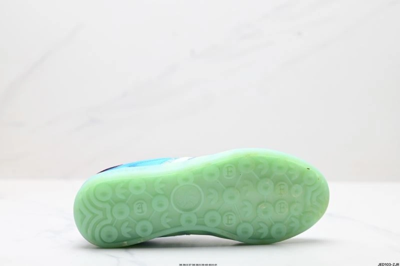 Supportive Adidas Gazelle Shoes 1464