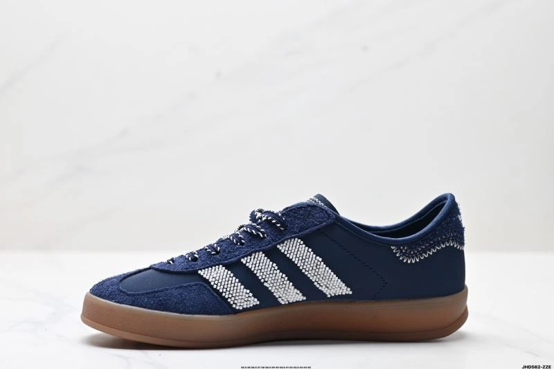 Packable Adidas Gazelle Shoes 1463