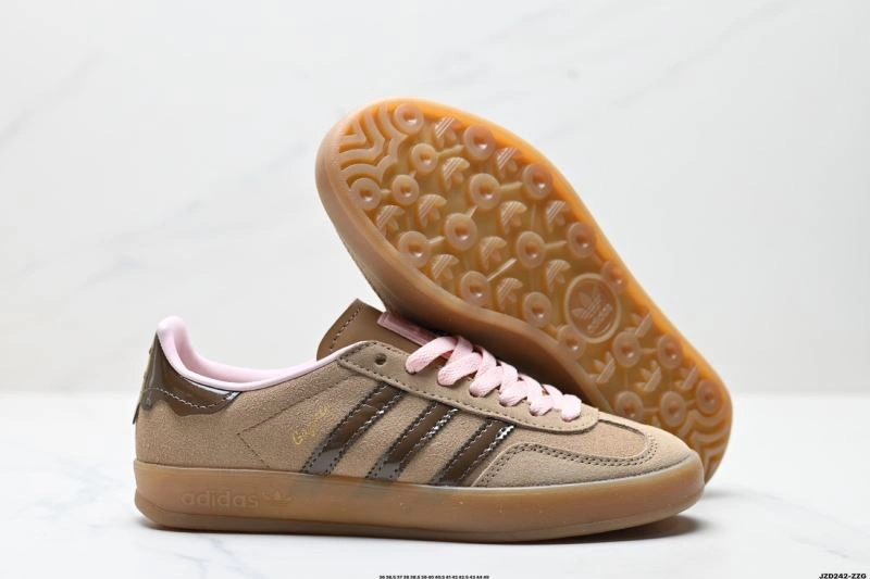 Flexible Adidas Gazelle Shoes 1450