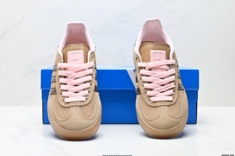 Flexible Adidas Gazelle Shoes 1450