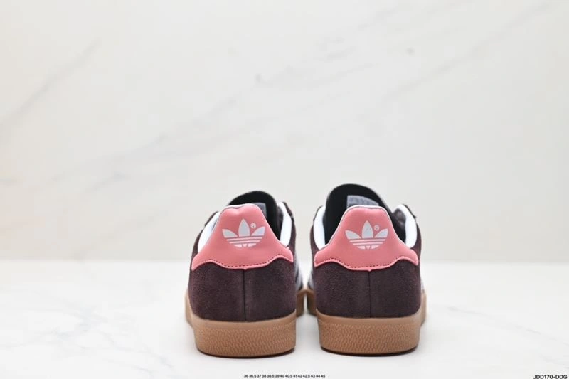 Adidas Gazelle Shoes Flexible 1437