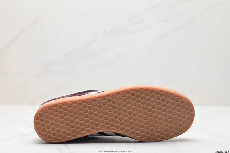 Adidas Gazelle Shoes Flexible 1437