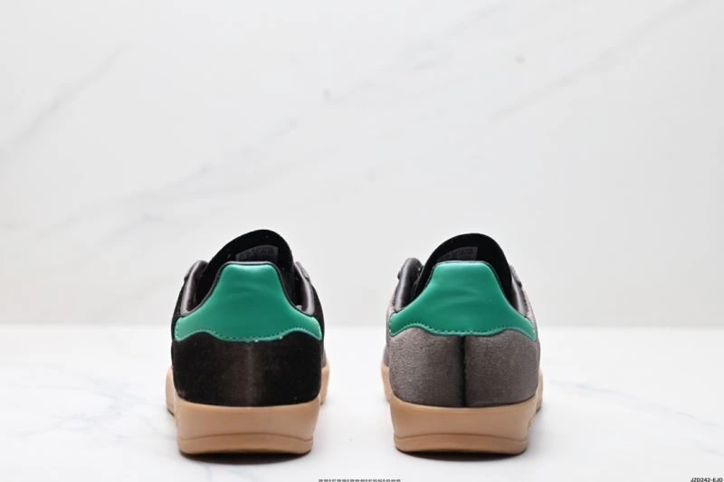 Adidas Gazelle Shoes Classic 1432