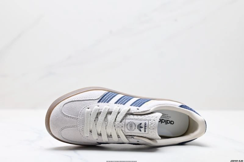 Adidas Gazelle Shoes Practical 1426