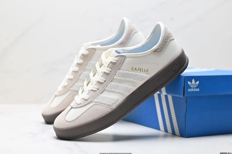 Lightweight Adidas Gazelle Shoes 1444