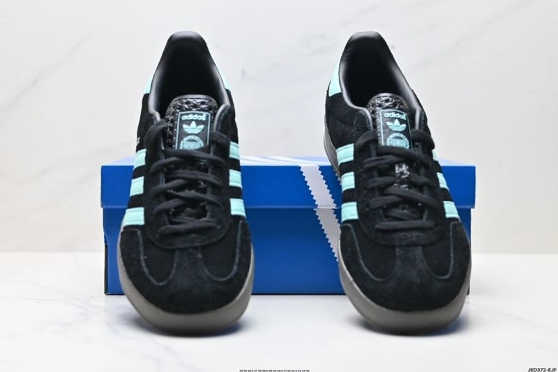 Adidas Gazelle Shoes Trendy 1425