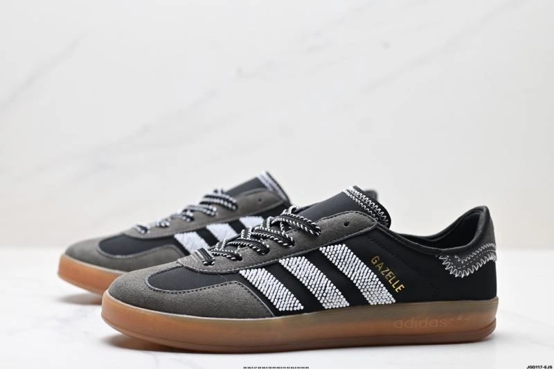 Snug Adidas Gazelle Shoes 1417