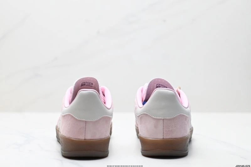 Contemporary Adidas Gazelle Shoes 1403