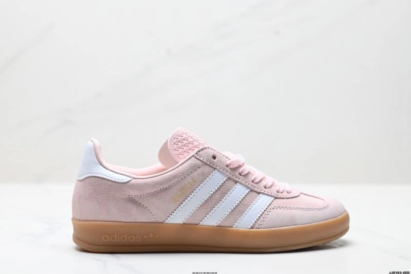 Modern Adidas Gazelle Shoes 1400