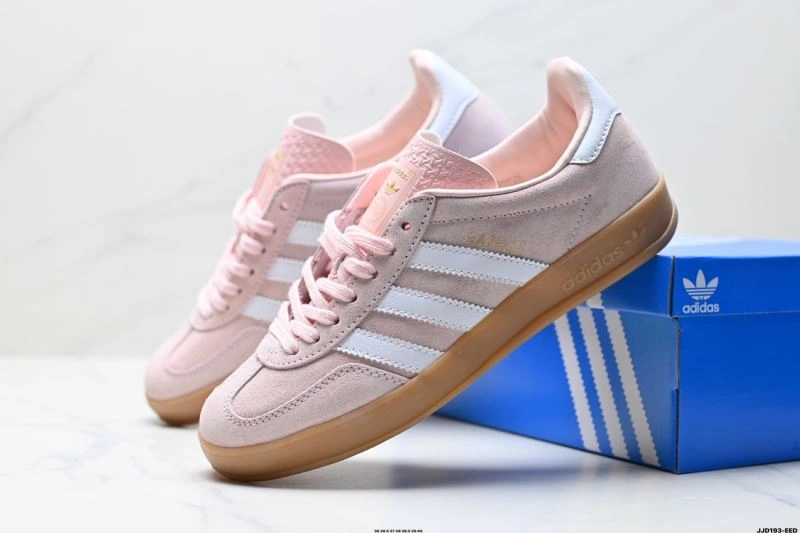 Modern Adidas Gazelle Shoes 1400