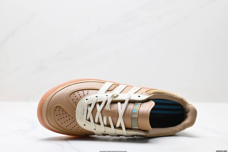 WellDesigned Adidas Gazelle Shoes 1393