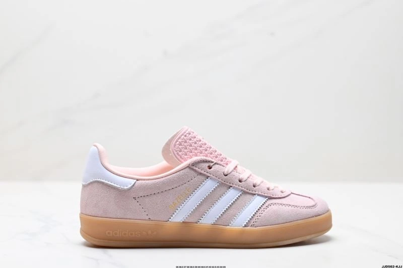 Adidas Gazelle Shoes StreetReady 1388