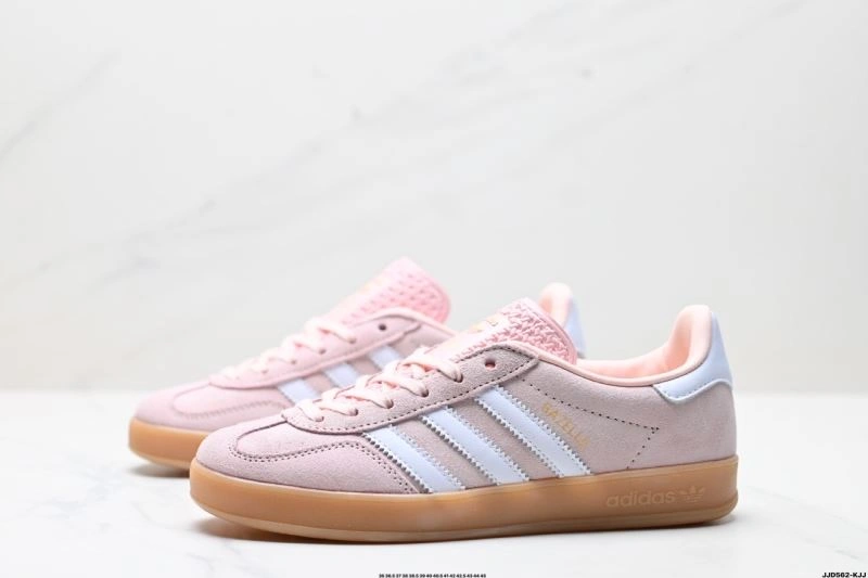 Adidas Gazelle Shoes StreetReady 1388