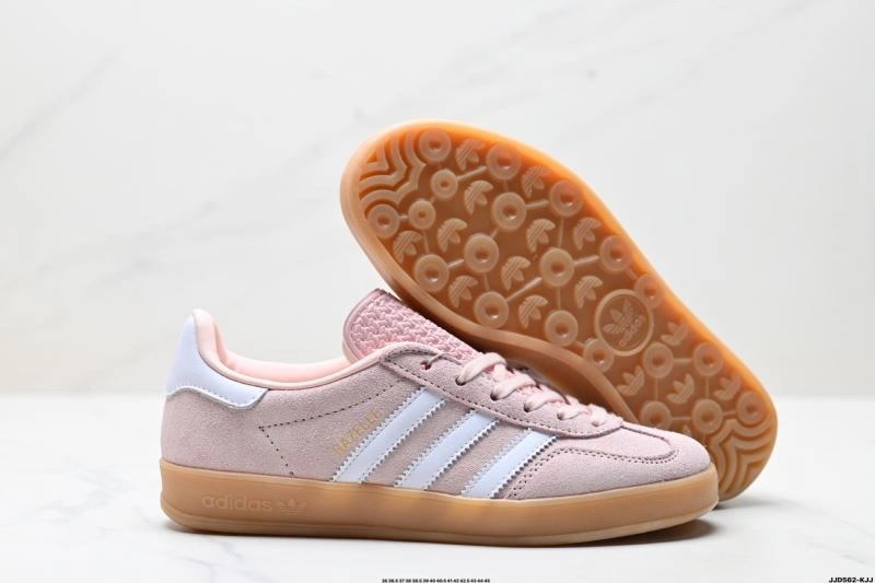 Adidas Gazelle Shoes StreetReady 1388