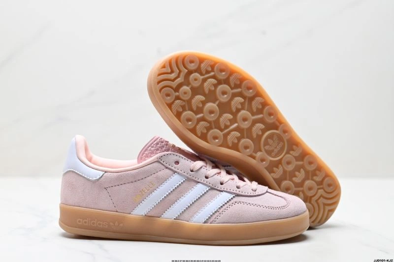 TimelessDesign Adidas Gazelle Shoes 1391