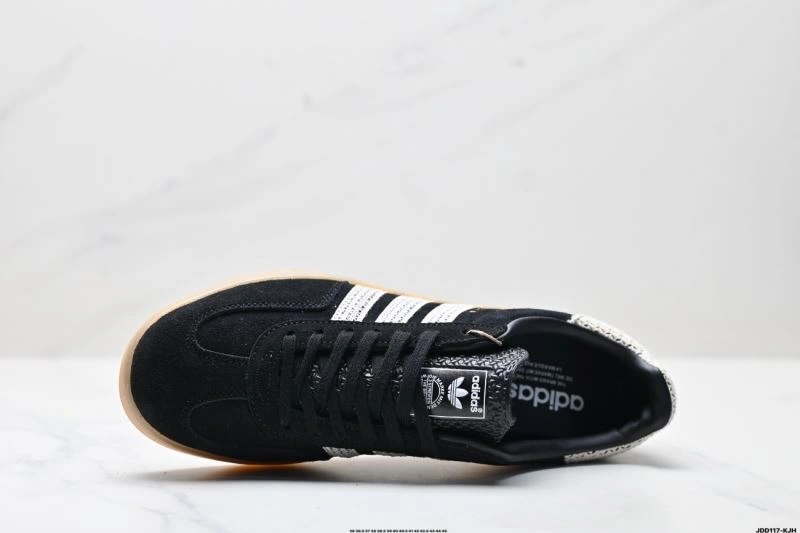 Functional Adidas Gazelle Shoes 1399