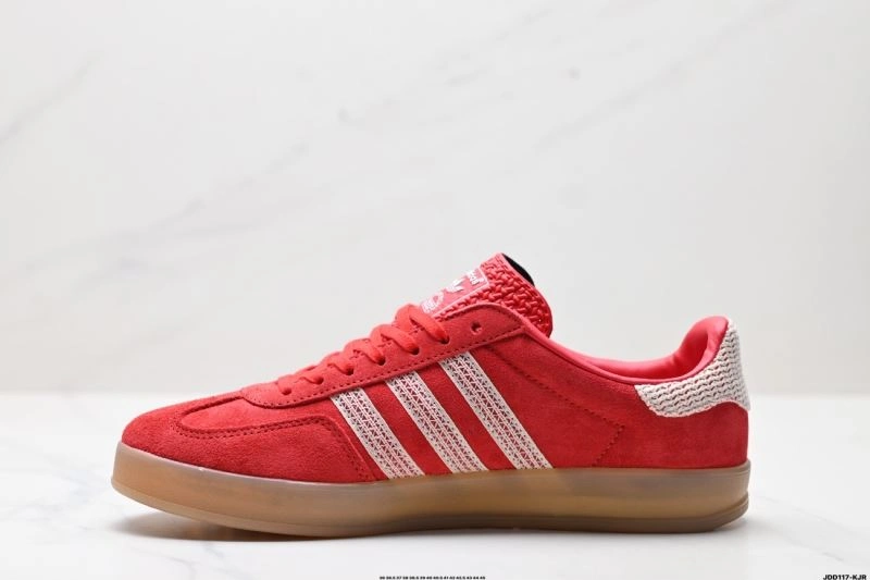 Adidas Gazelle Shoes AllSeason 1385