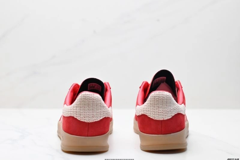 Adidas Gazelle Shoes AllSeason 1385