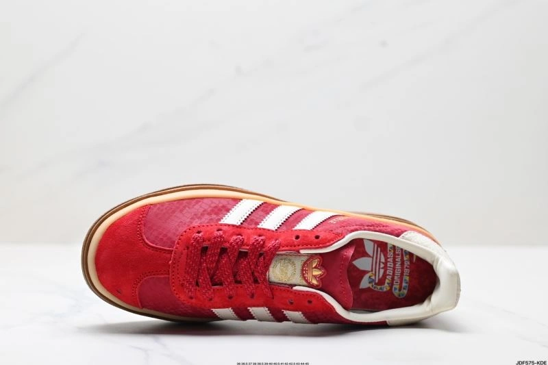 MoistureWicking Adidas Gazelle Shoes 1375