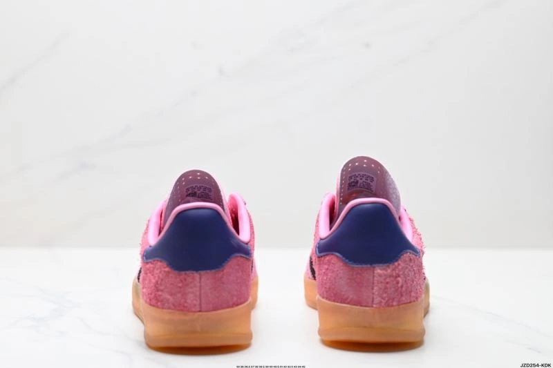Lightweight Adidas Gazelle Shoes 1387