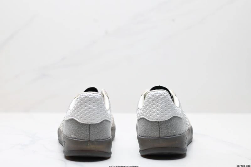 Stretchable Adidas Gazelle Shoes 1371