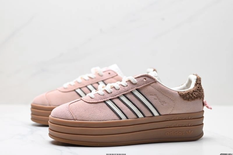 ZeroBulk Adidas Gazelle Shoes 646