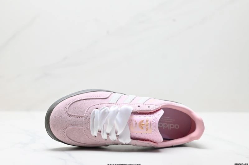 Trendsetting Adidas Gazelle Shoes 647