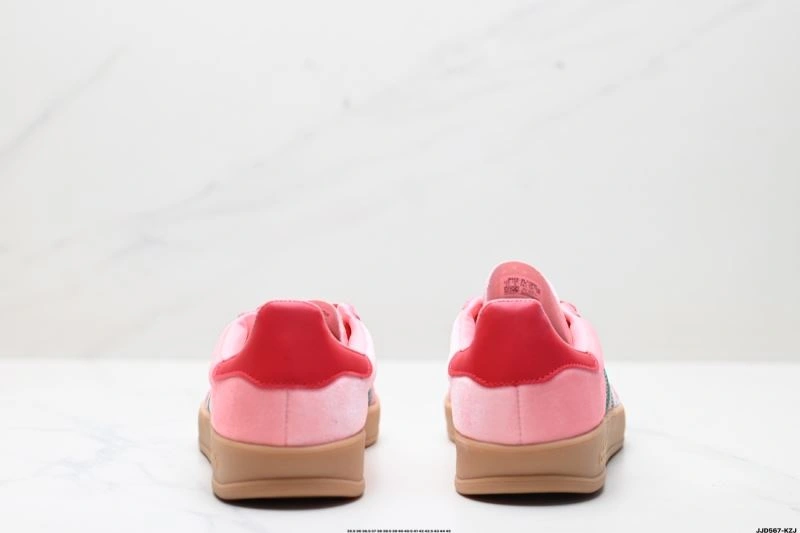 Cozy Adidas Gazelle Shoes 643