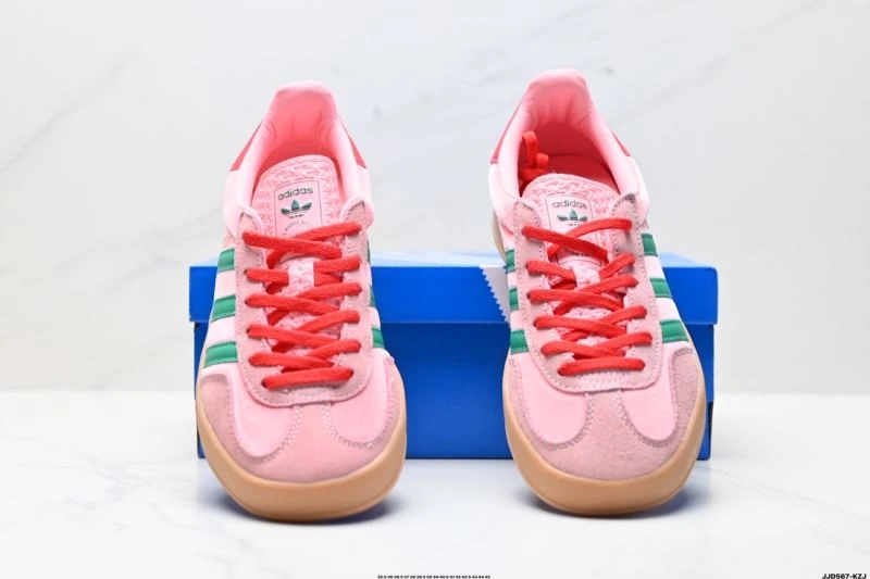 Cozy Adidas Gazelle Shoes 643